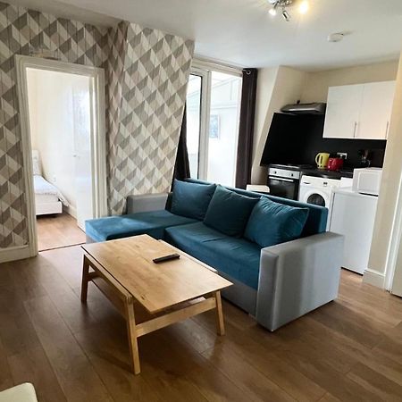 Comfy 2 Bedroom Apartments - Finchley Road, London Kültér fotó