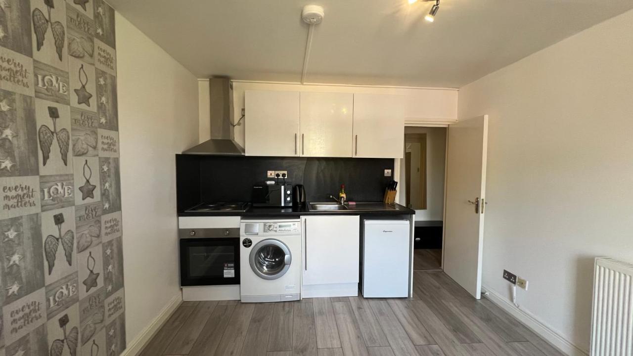 Comfy 2 Bedroom Apartments - Finchley Road, London Kültér fotó